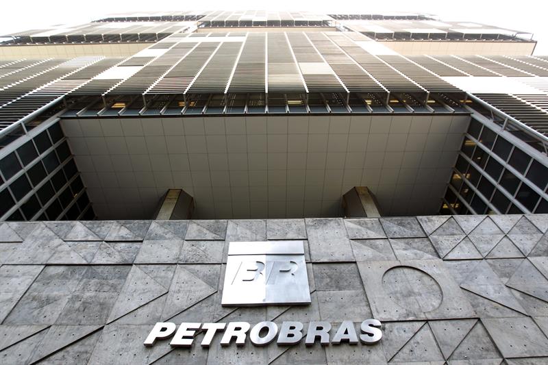  A Petrobras registra um lucro de 1.515 milhÃµes de dÃ³lares em nove meses