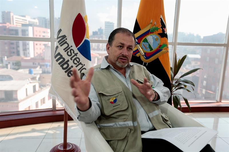  O MinistÃ©rio do Meio Ambiente tem 400 pedidos de concessÃ£o de mineraÃ§Ã£o no Equador