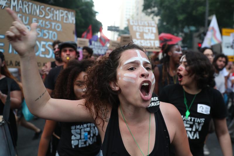  Sindicalistas protestam em todo o Brasil contra a reforma do trabalho